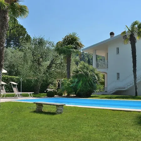Alla Pergola Villa