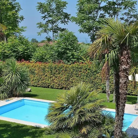 Alla Pergola *